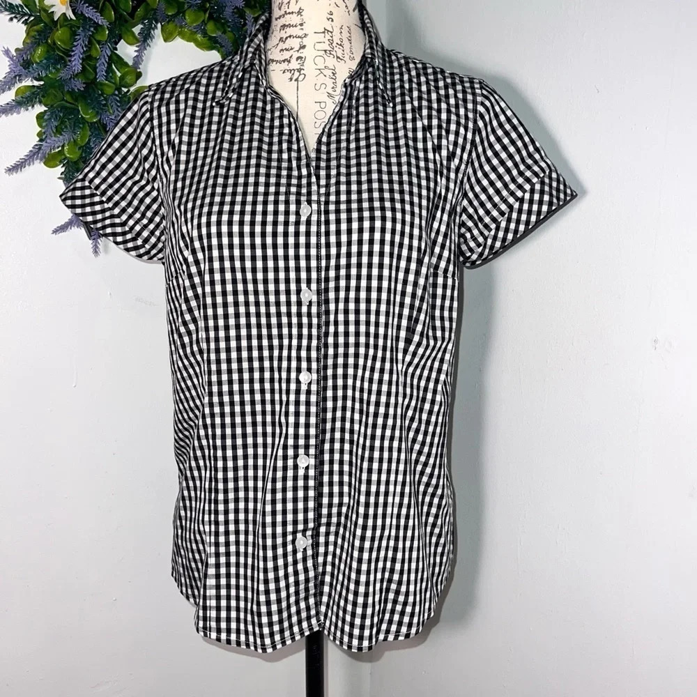 Liz Claiborne,LP, short sleeve button, front gingham, stretchy checkered print‎
